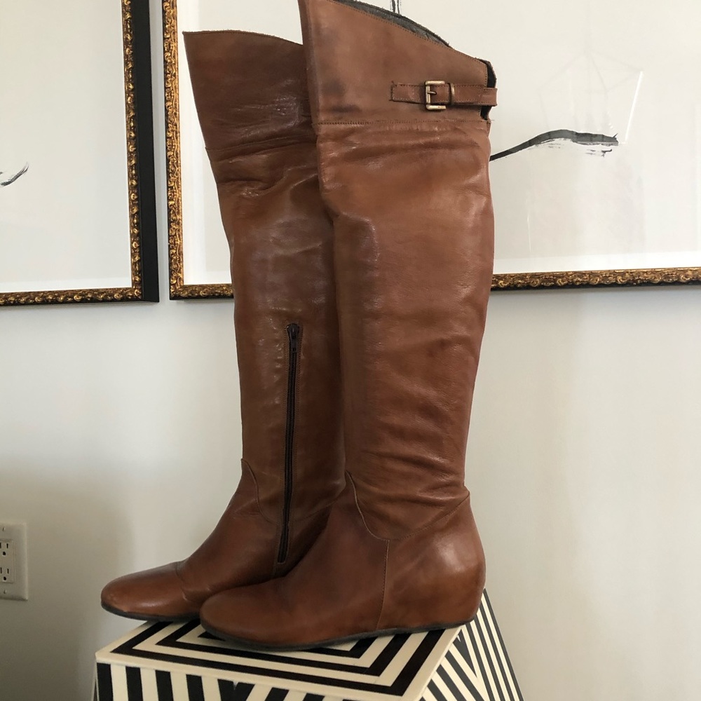 Locale Leather Over the Knee Leather Boots